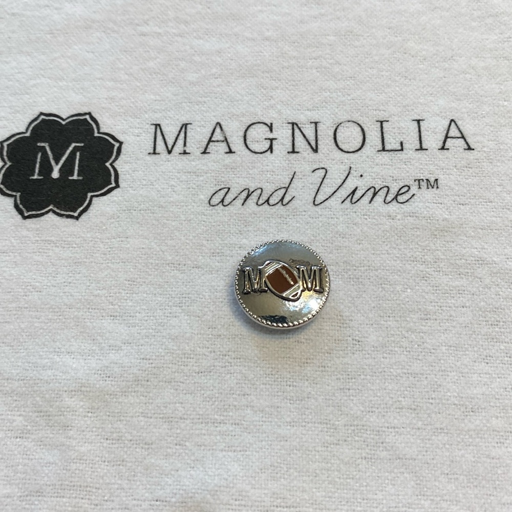 Magnolia and Vine “Football Mom” original size snap, new! Snap jewelry
